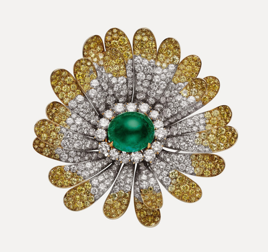 Bulgari flower brooch, 1968; platinum, emerald, white and yellow diamonds. Image courtesy FAMSF